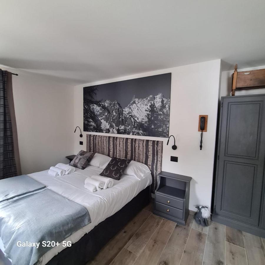 Hotel Dente Del Gigante Courmayeur Kültér fotó