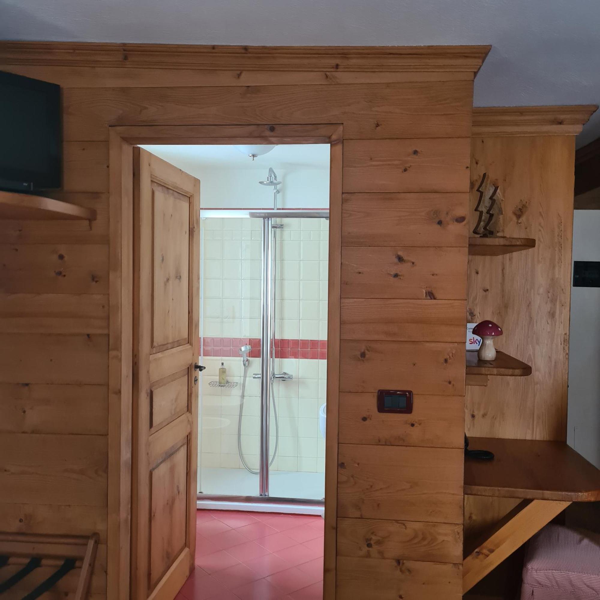 Hotel Dente Del Gigante Courmayeur Kültér fotó