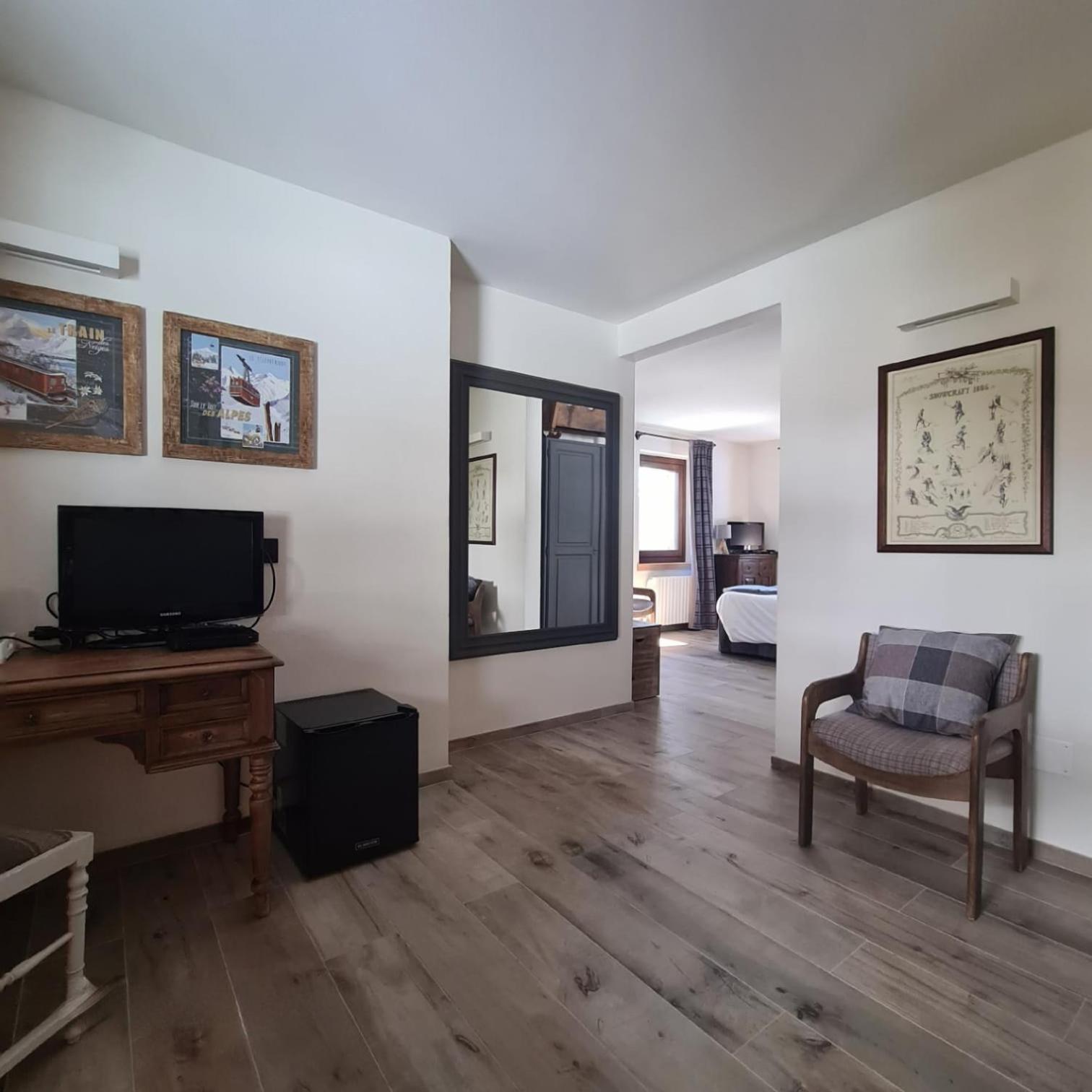 Hotel Dente Del Gigante Courmayeur Kültér fotó