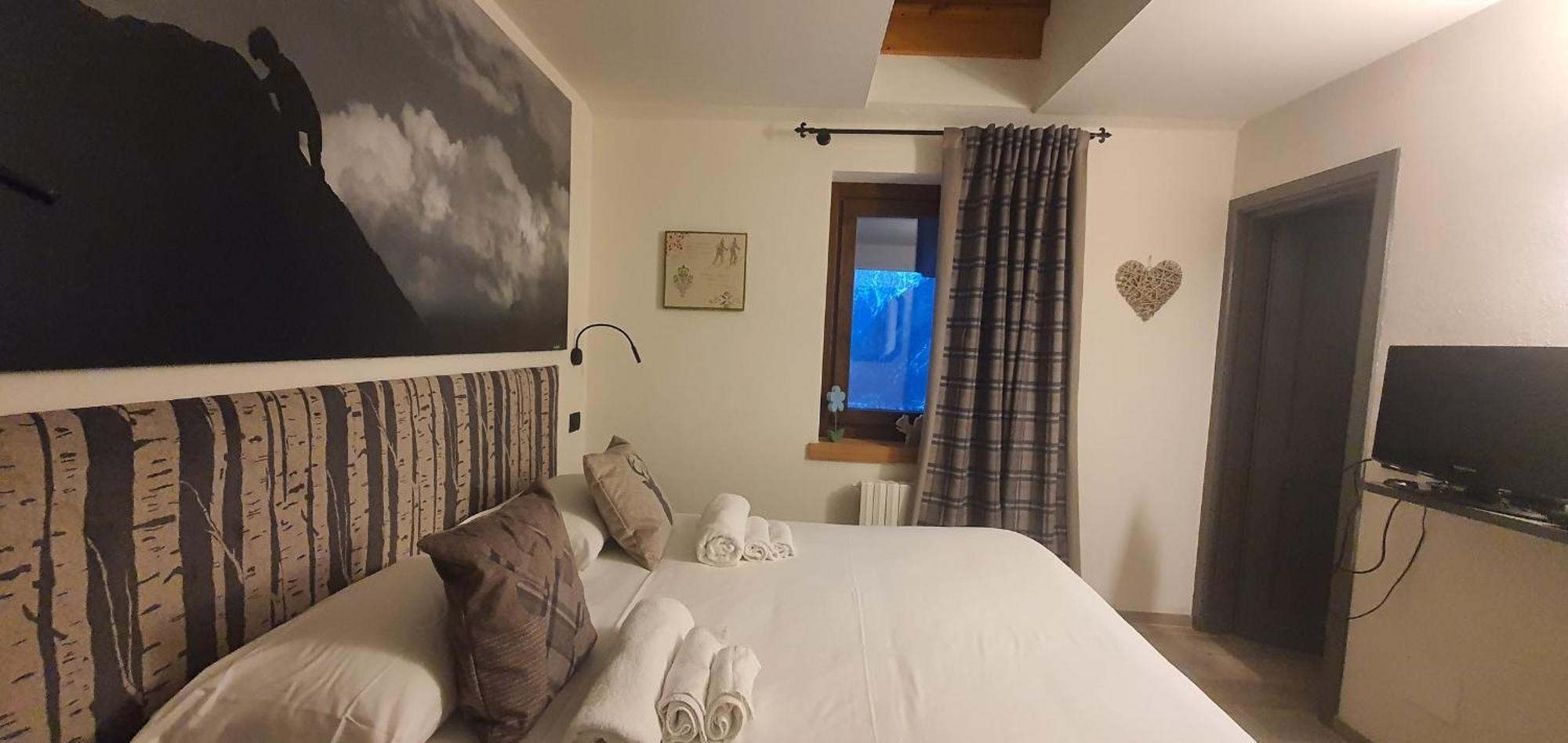 Hotel Dente Del Gigante Courmayeur Kültér fotó