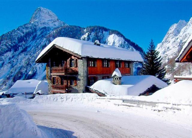 Hotel Dente Del Gigante Courmayeur Kültér fotó